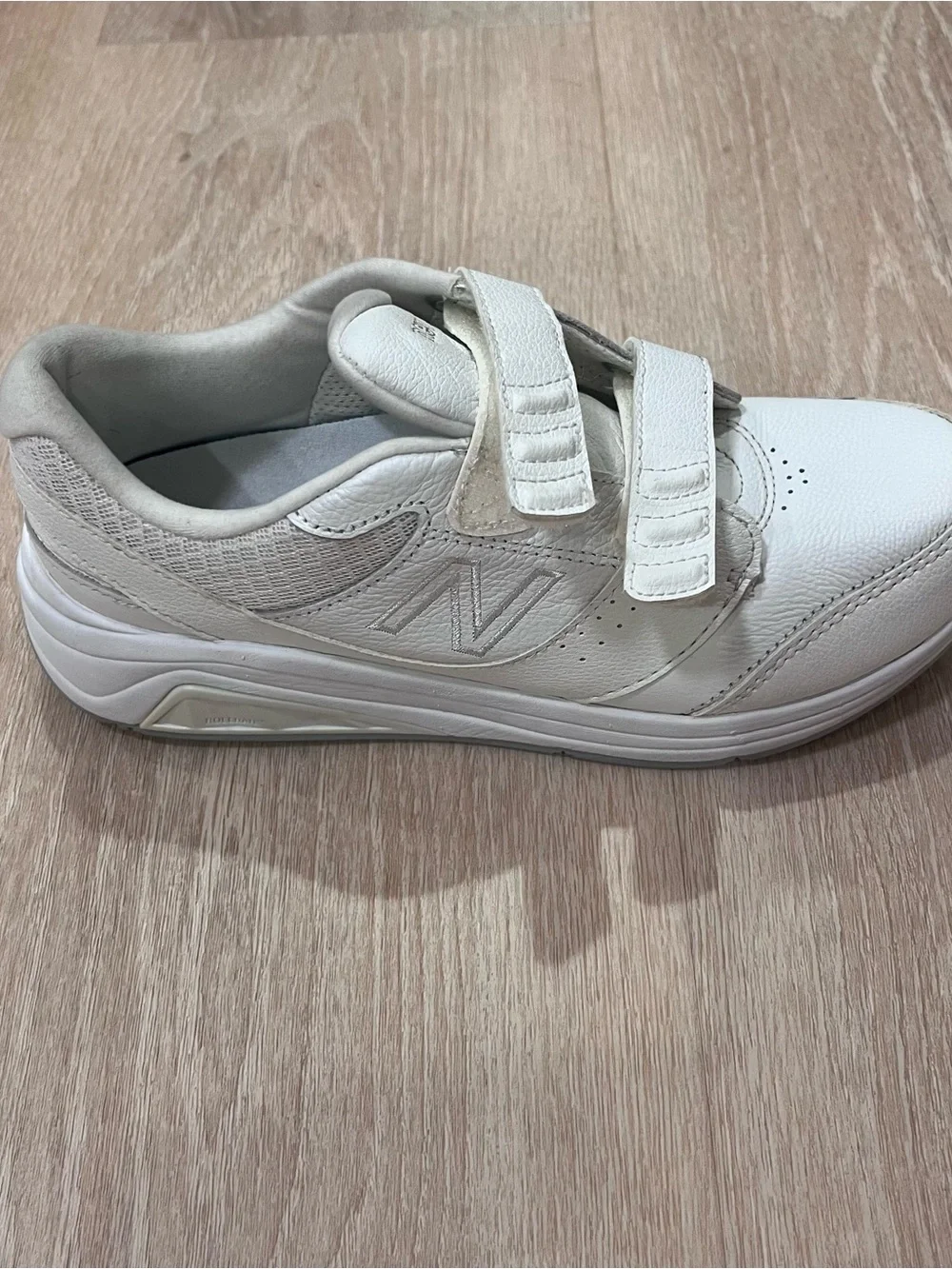New Balance 928v3 White Leather Velcro Walking Shoes US Women 6.5 Narrow